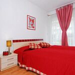 Erkélyes emeleti 3 fős apartman 1 hálótérrel - Locust Tree Apartments Budapest