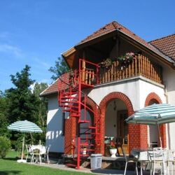 Dr Bánfi 2 Strandközeli 4 fős apartman Balatonboglár - 