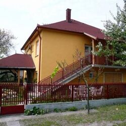 Bándiné Strandközeli 6 fős apartman Fonyód - 