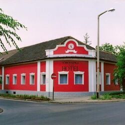 Vörössipka Hotel Vác - Vörössipka Hotel