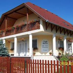 Virágos Apartman Balatonszemes - Virágos Apartman
