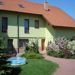 Kettőspince Apartmanház Esztergom - 