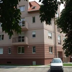 Anita Apartman Eger - A társasház.