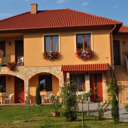 Mediterrán Apartmanház Eger - 