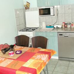 Adél Apartman Hajdúszoboszló Adél Apartman Hajdúszoboszló