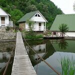 Cabanele Cascada Brezoi, Szállás Brezoi