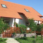 Kertész Vendégház és Apartmanok Hegykő - 