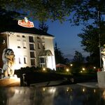 Hotel Kamelot Uzhhorod, Отель Uzhhorod